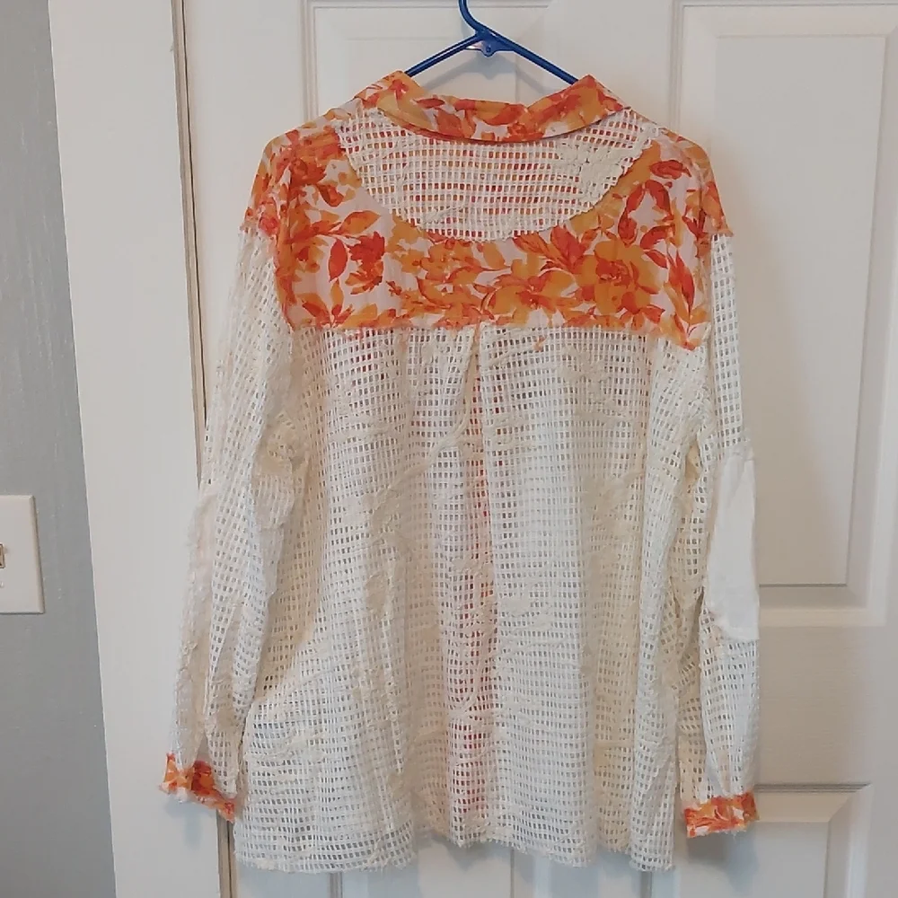 POL Tangerine and White With Floral Crochet Detail NWOT - Picture 4 of 7